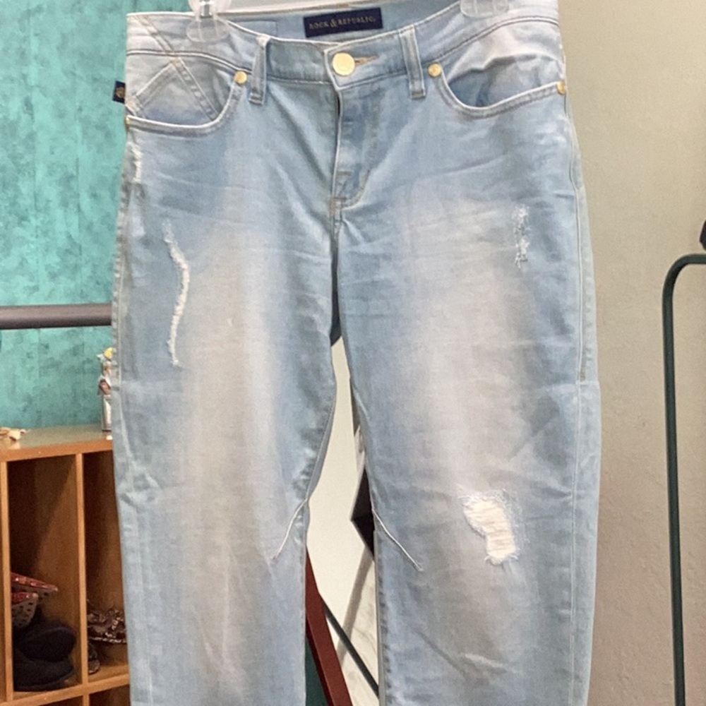Rock & Republic distressed jeans
